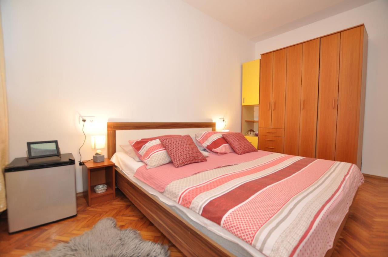 Central Apartment Marco Polo スプリト エクステリア 写真
